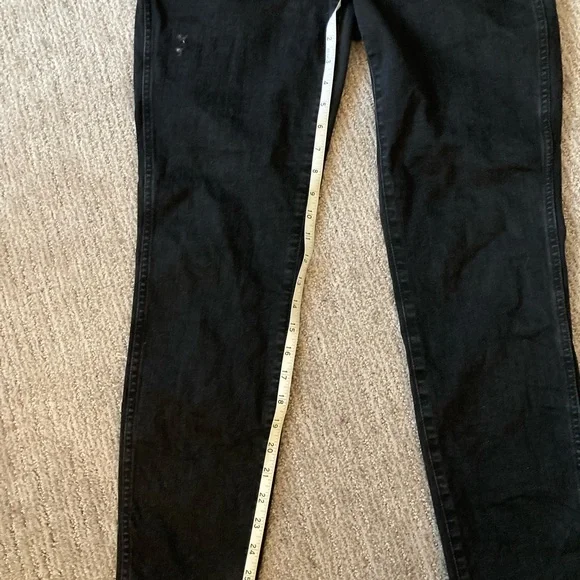 Madewell Black Denim Curvy High Rise Skinny Jeans - Picture 6 of 7